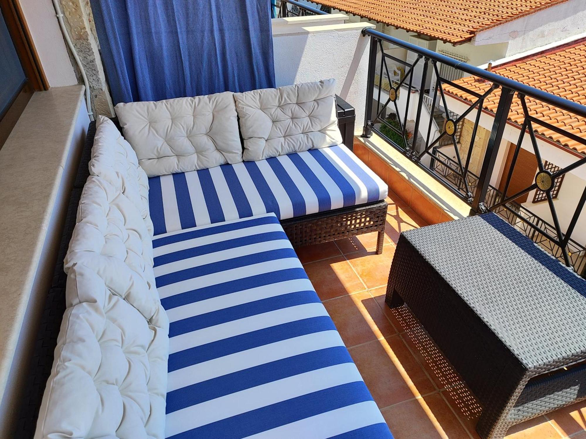 Navy Blue Lägenhet Nea Skioni Exteriör bild